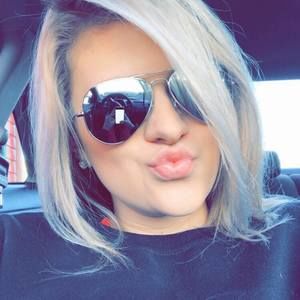 Meet your Posher, Leann